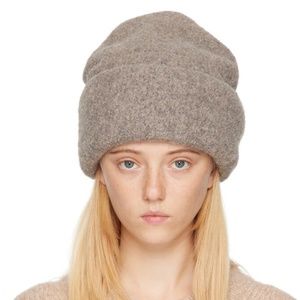 Lauren Manoogian Carpenter Beanie in Rock